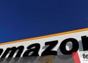 Saham Amazon melejit, Jeff Bezos cairkan dana Rp82 triliun